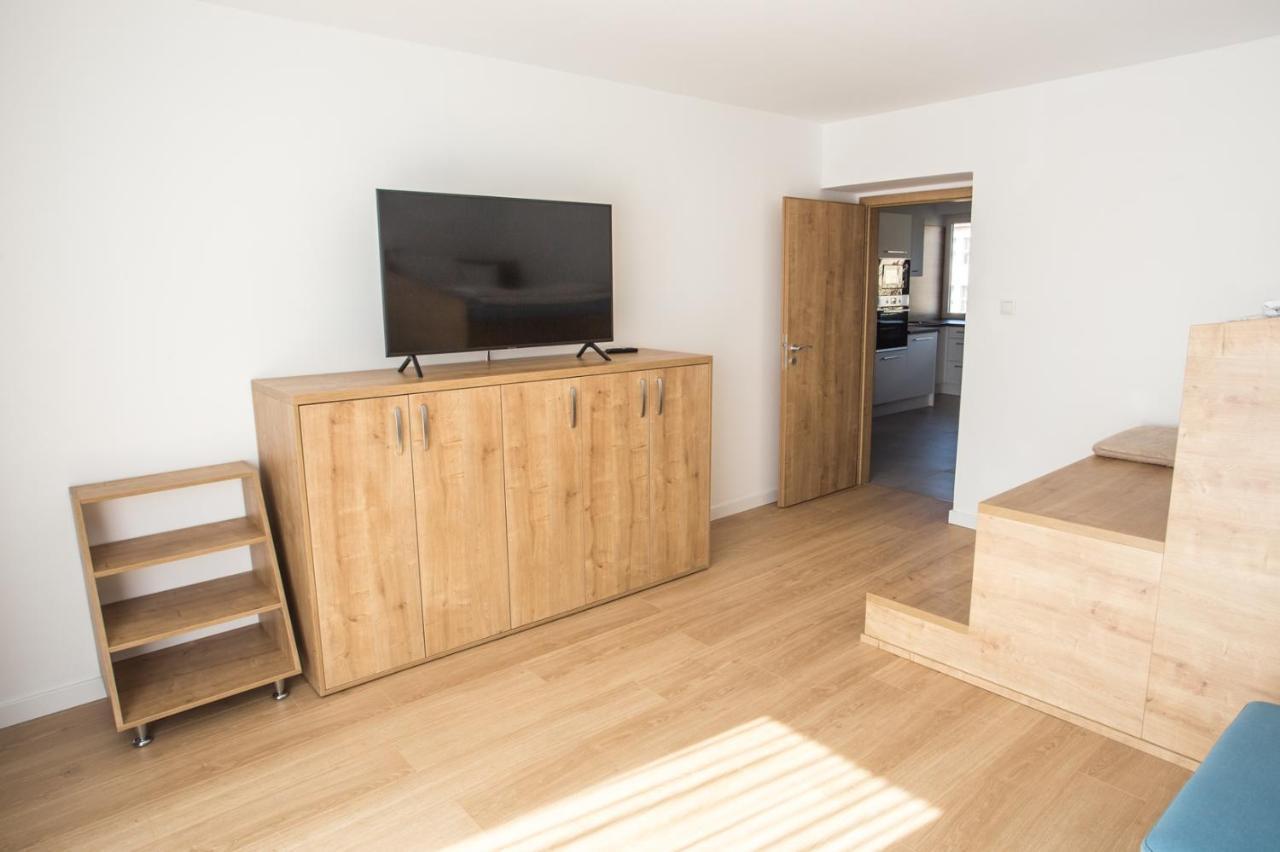 City Apartment โปปรัด ภายนอก รูปภาพ