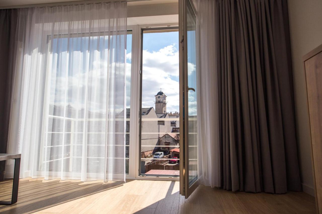 City Apartment โปปรัด ภายนอก รูปภาพ